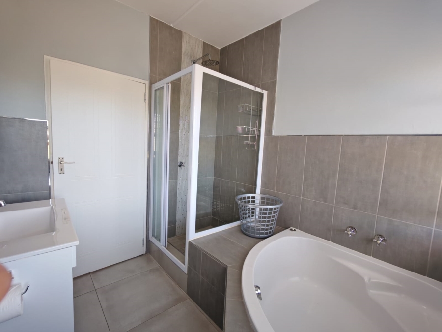 2 Bedroom Property for Sale in Langebaan Country Estate Western Cape